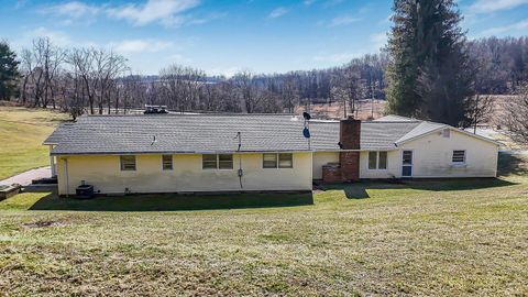 Tiny photo for 14687 National Road SE, Thornville, OH 43076 (MLS # 226002461)