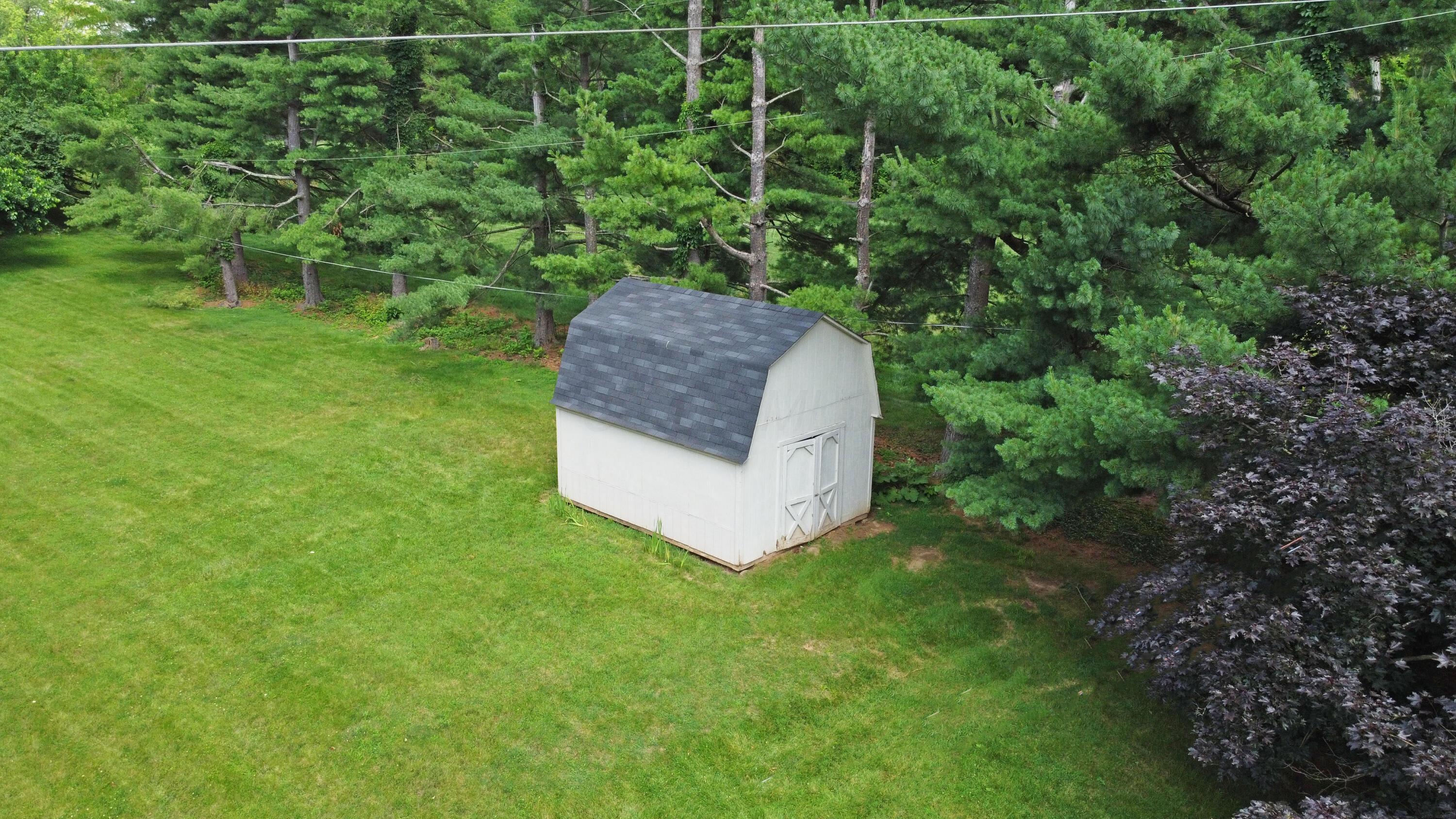 Columbus, Ohio 43221, United States, 4 Bedrooms Bedrooms, ,3 BathroomsBathrooms,Residential,Pending,185380