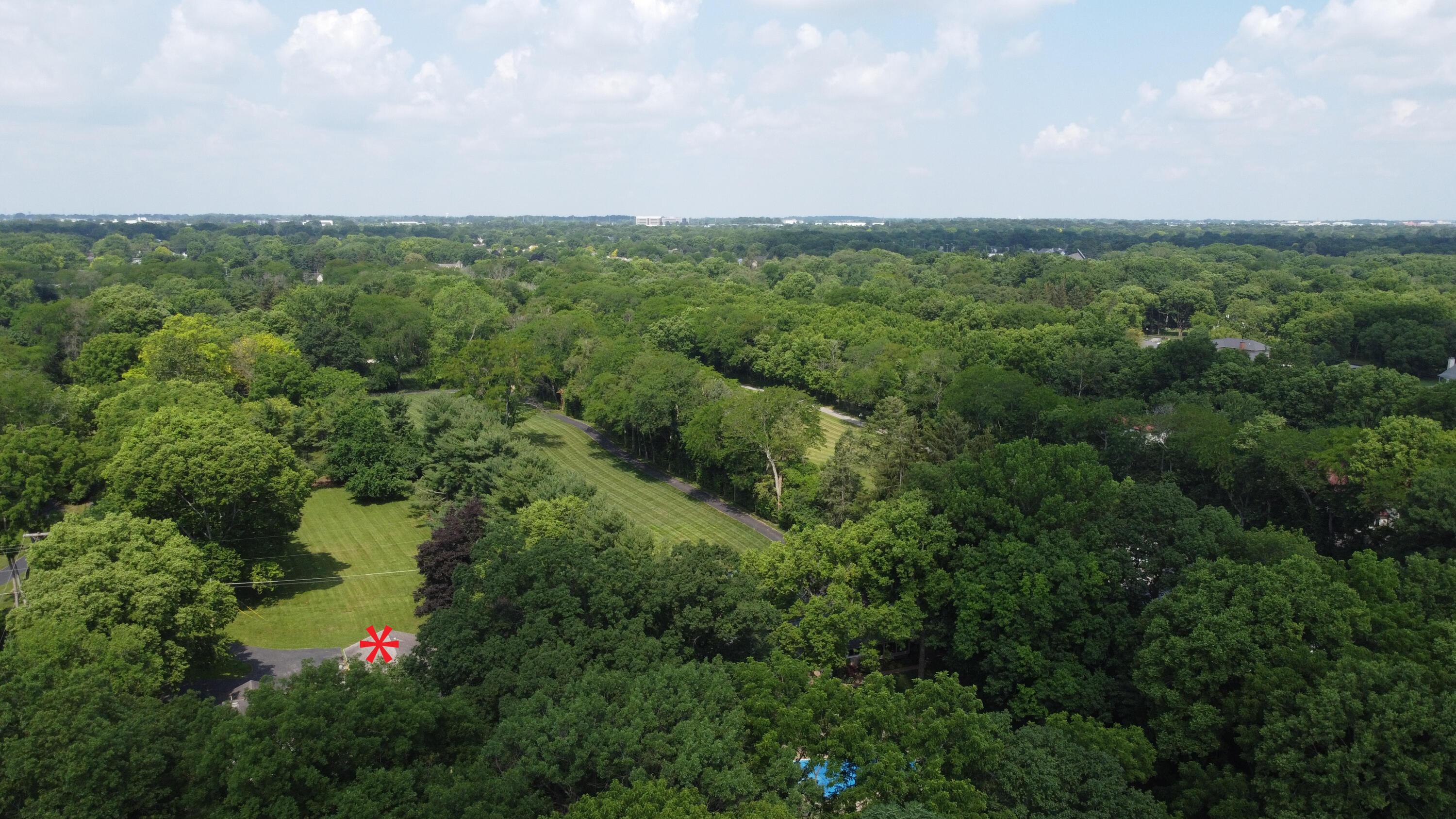 Columbus, Ohio 43221, United States, 4 Bedrooms Bedrooms, ,3 BathroomsBathrooms,Residential,Pending,185380