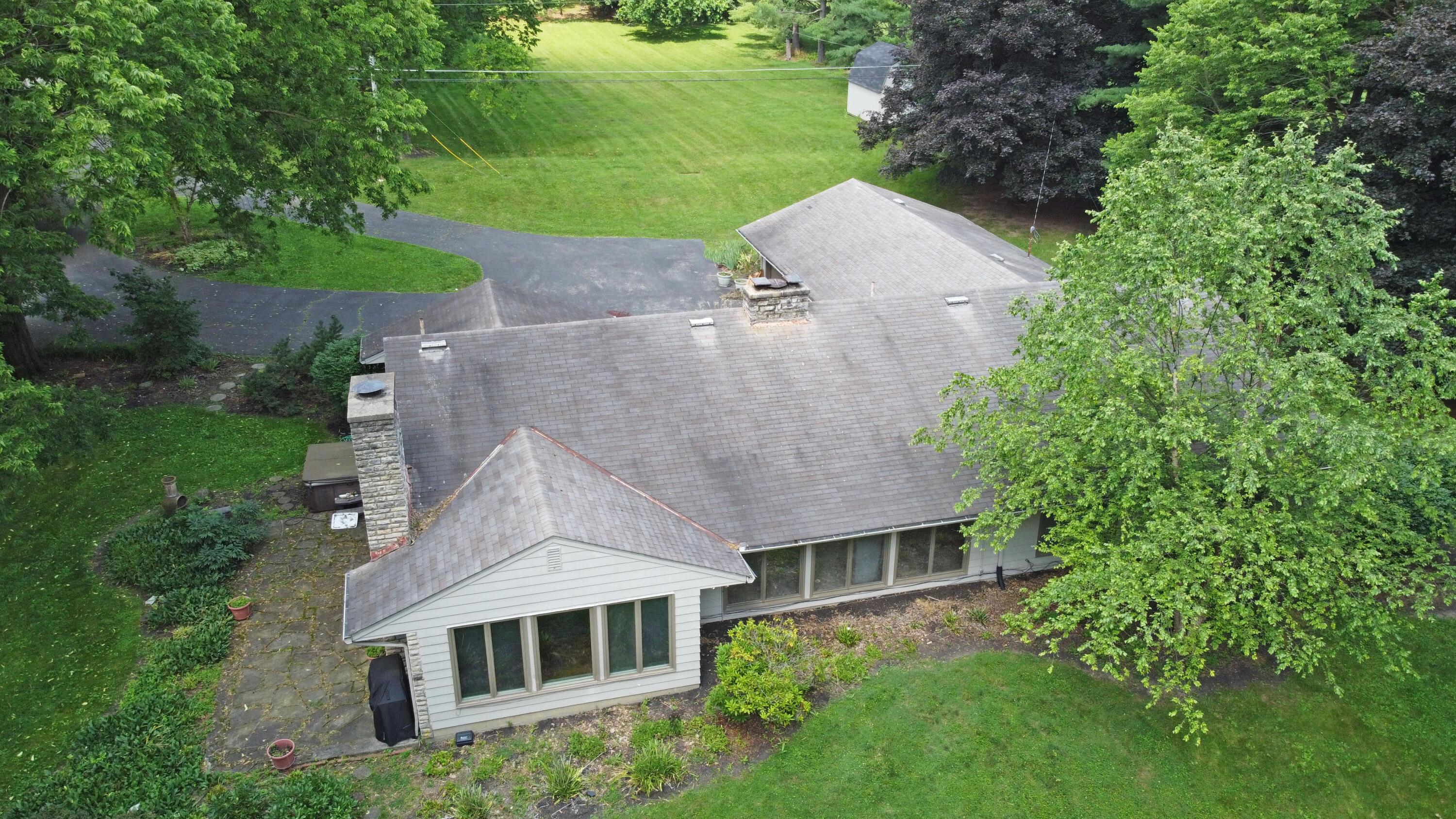 Columbus, Ohio 43221, United States, 4 Bedrooms Bedrooms, ,3 BathroomsBathrooms,Residential,Pending,185380