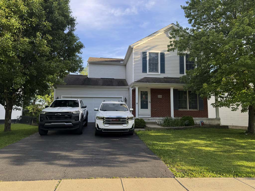 Photo of 1316 Harold Stewart Parkway, Pataskala, OH 43062 (MLS # 226020651)