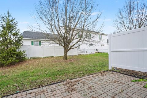 Tiny photo for 4666 Shalers Drive 49C #49C, Columbus, OH 43228 (MLS # 225044615)