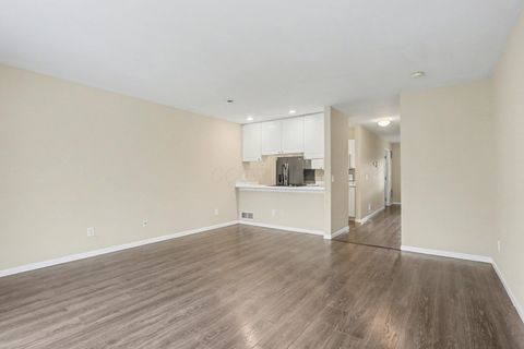 Tiny photo for 4666 Shalers Drive 49C #49C, Columbus, OH 43228 (MLS # 225044615)