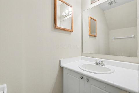 Tiny photo for 4666 Shalers Drive 49C #49C, Columbus, OH 43228 (MLS # 225044615)