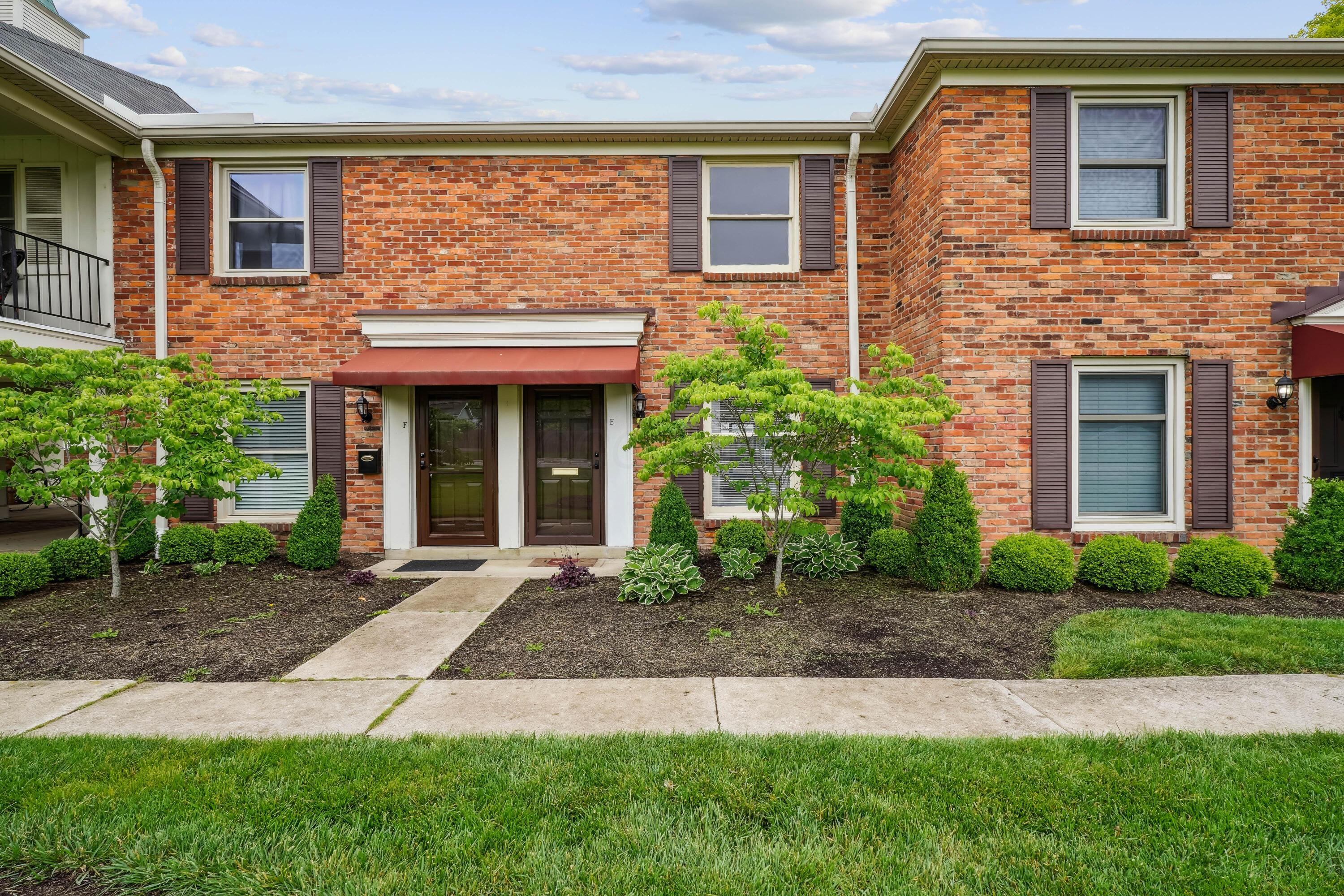 996 Chatham Lane #E, Columbus, Ohio image 31