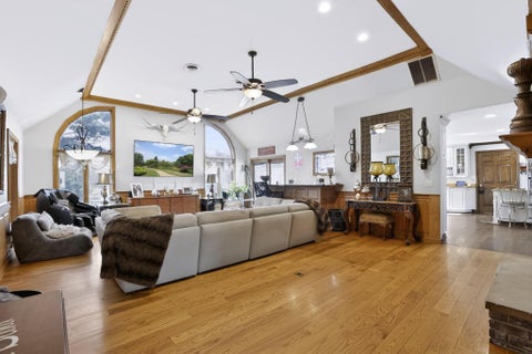 Tiny photo for 26741 Shoemaker Road, Circleville, OH 43113 (MLS # 226033862)