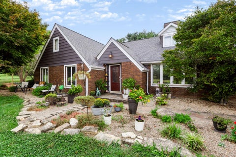 Tiny photo for 26741 Shoemaker Road, Circleville, OH 43113 (MLS # 226033862)