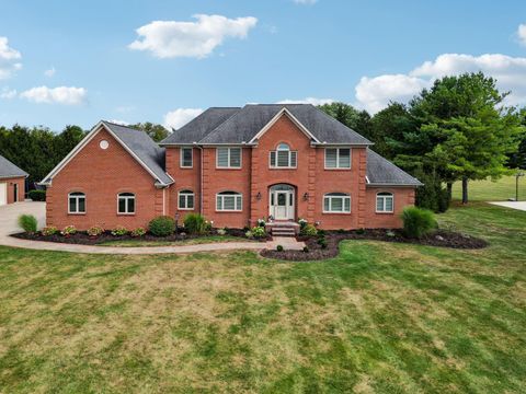 Photo of 6772 Ohio Canal Court NW, Canal Winchester, OH 43110 (MLS # 225036972)