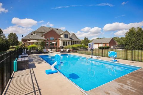 Tiny photo for 6772 Ohio Canal Court NW, Canal Winchester, OH 43110 (MLS # 225036972)