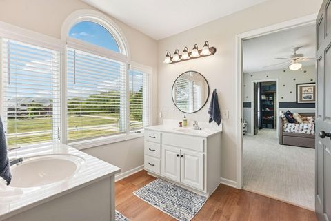 Tiny photo for 6772 Ohio Canal Court NW, Canal Winchester, OH 43110 (MLS # 225036972)