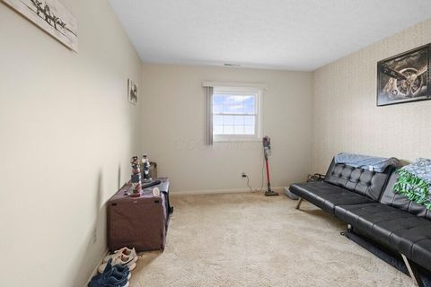 Tiny photo for 823 Red Oak Trail Trail, Mansfield, OH 44904 (MLS # 225039594)