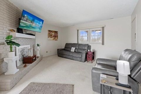 Tiny photo for 823 Red Oak Trail Trail, Mansfield, OH 44904 (MLS # 225039594)