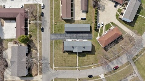 Tiny photo for 823 Red Oak Trail Trail, Mansfield, OH 44904 (MLS # 225039594)