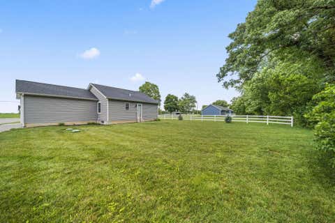 Tiny photo for 5293 Duvall Road, Ashville, OH 43103 (MLS # 226022821)