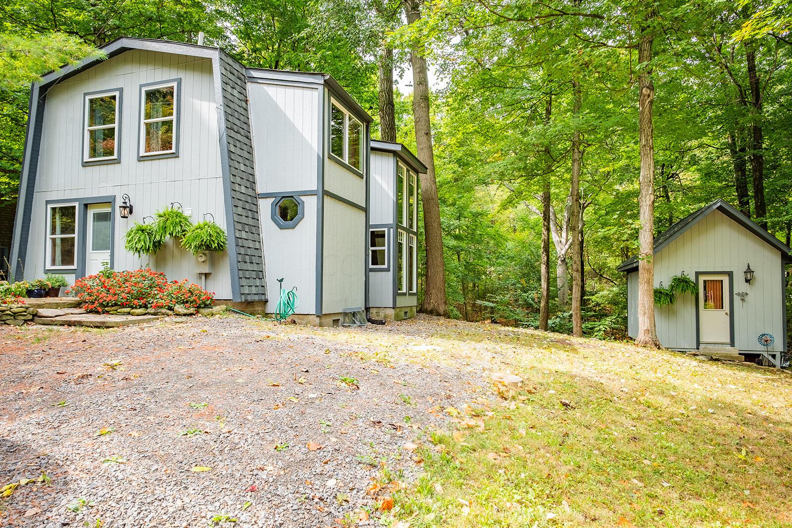 1014 Alpine Valley Road, Zanesfield, Ohio image 1