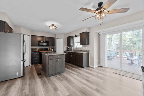 352 Evergreen Circle, Pickerington, OH 43147 - #: 225015002