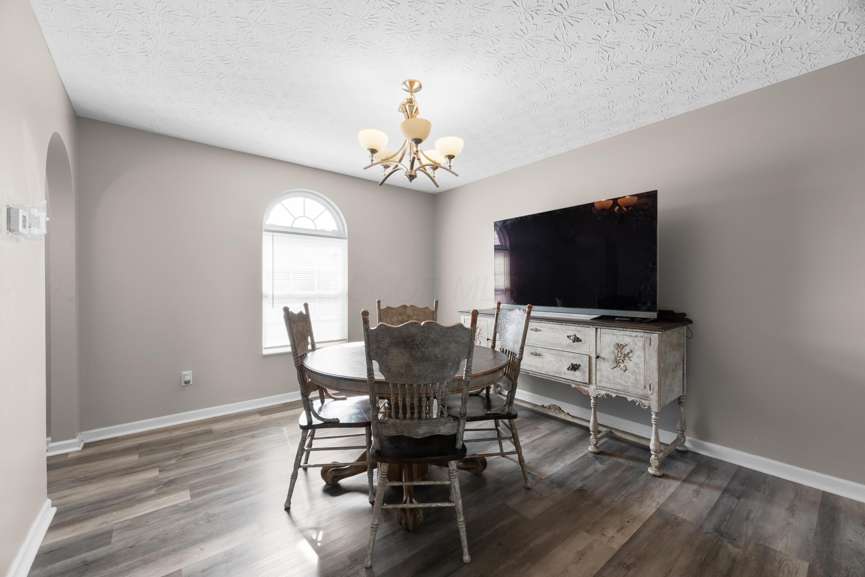 352 Evergreen Circle, Pickerington, Ohio image 13