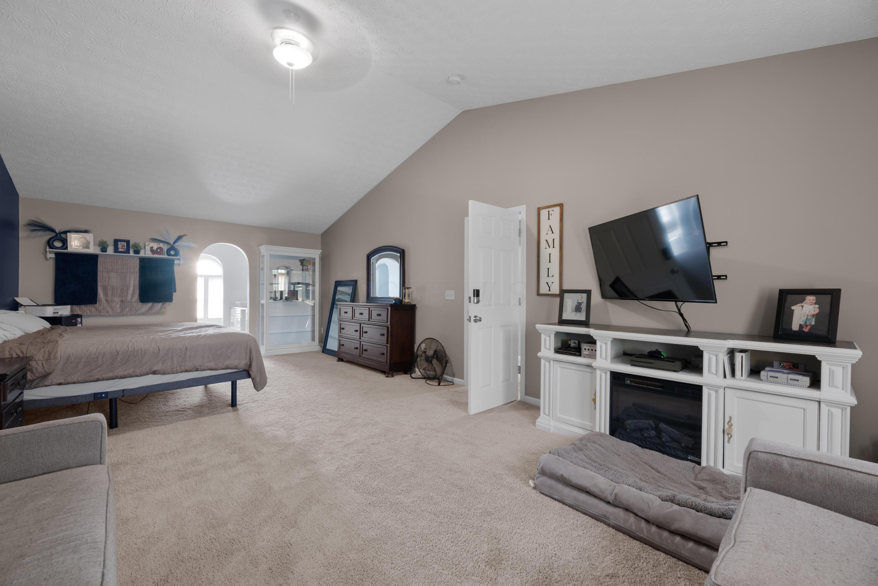 352 Evergreen Circle, Pickerington, Ohio image 49