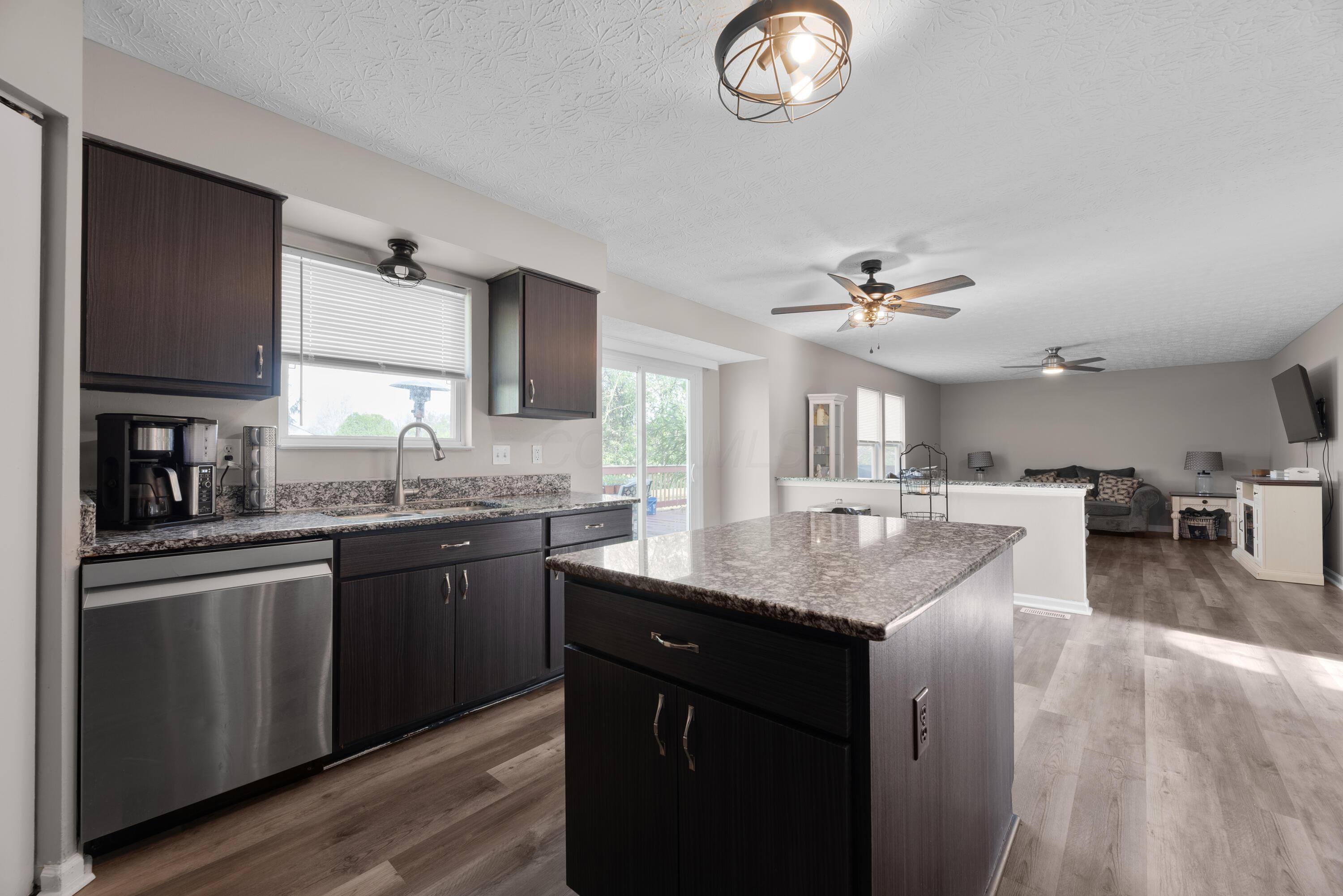 352 Evergreen Circle, Pickerington, Ohio image 21