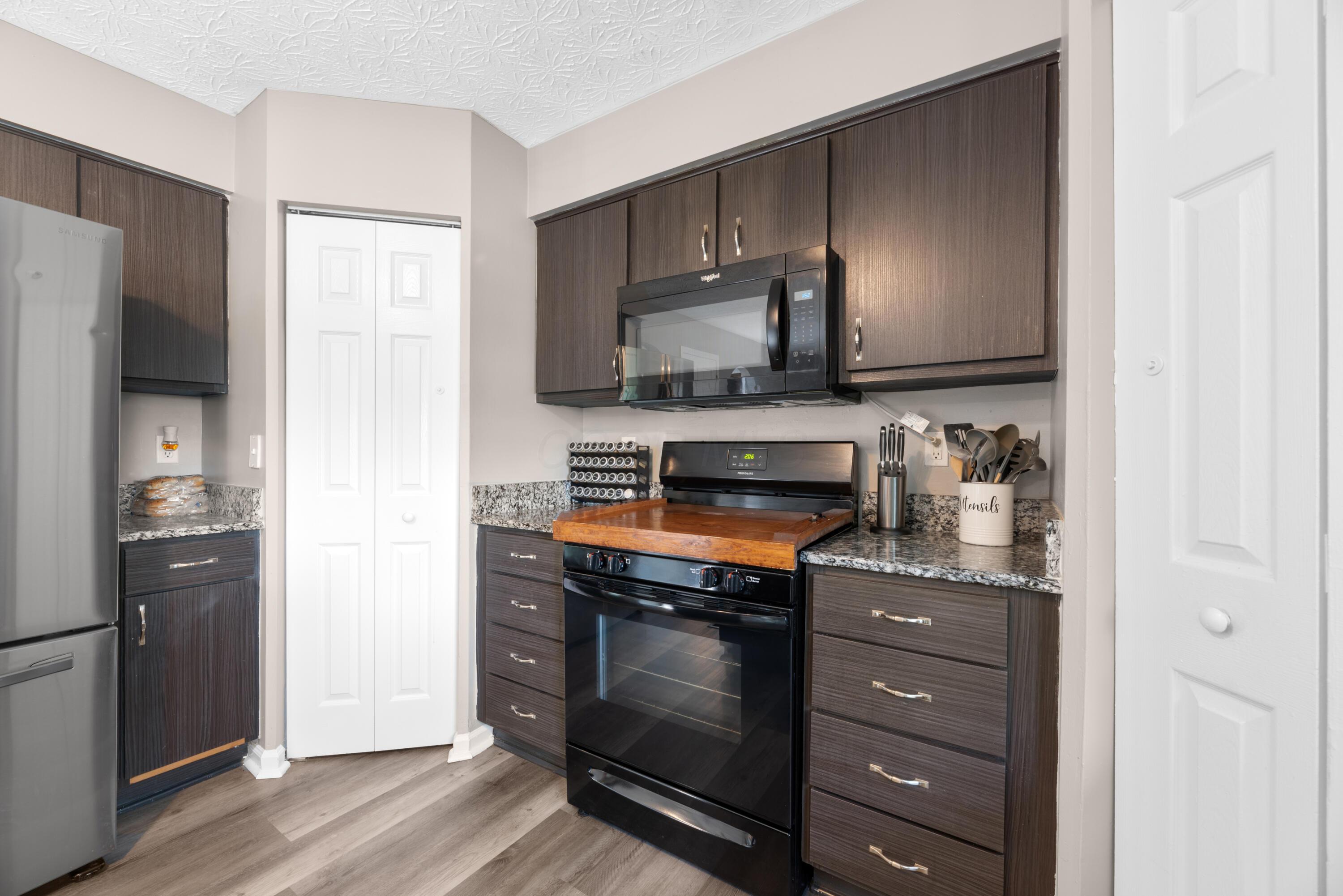 352 Evergreen Circle, Pickerington, Ohio image 18