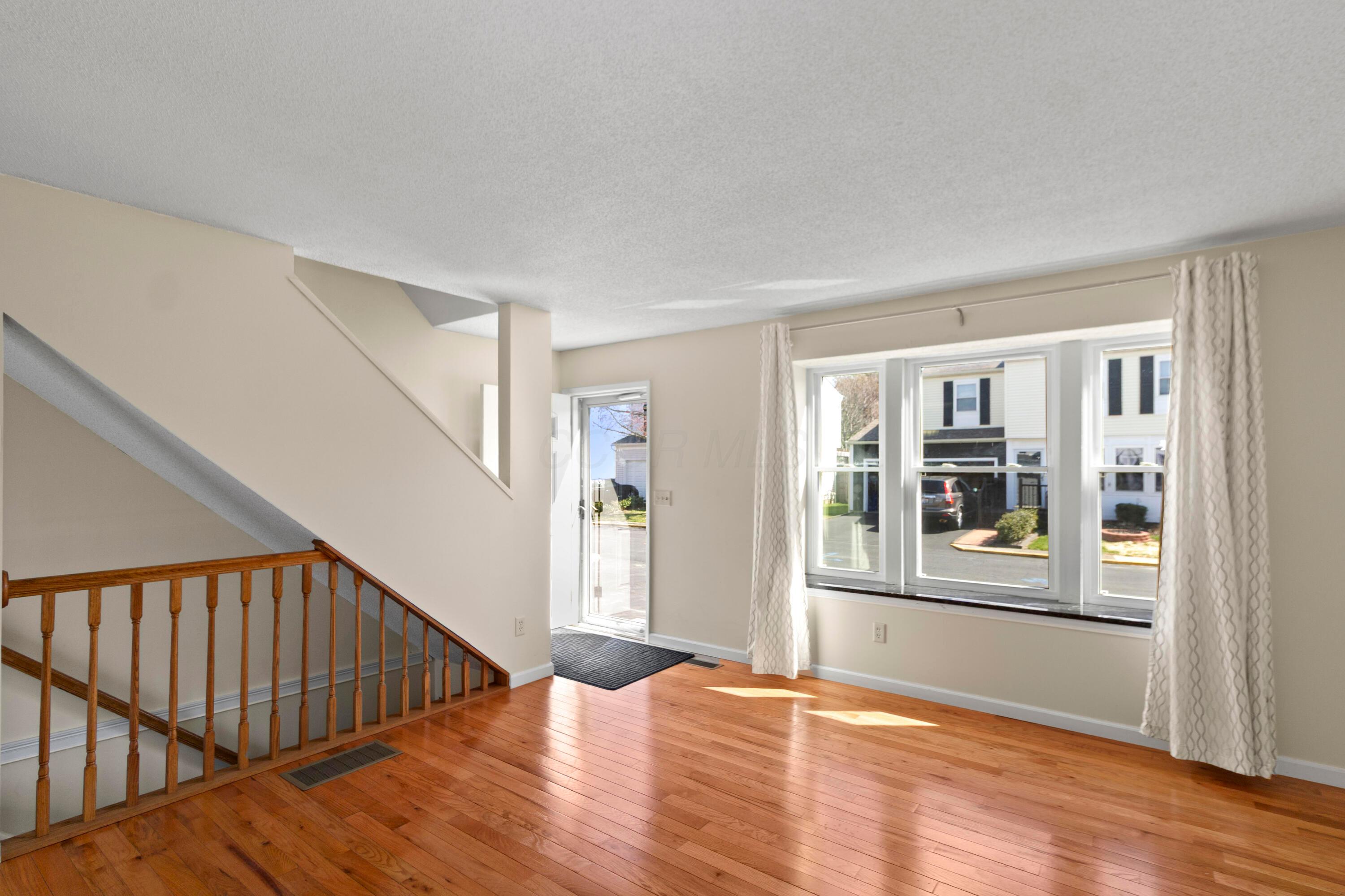 7649 Reedy Drive, Columbus, Ohio image 2