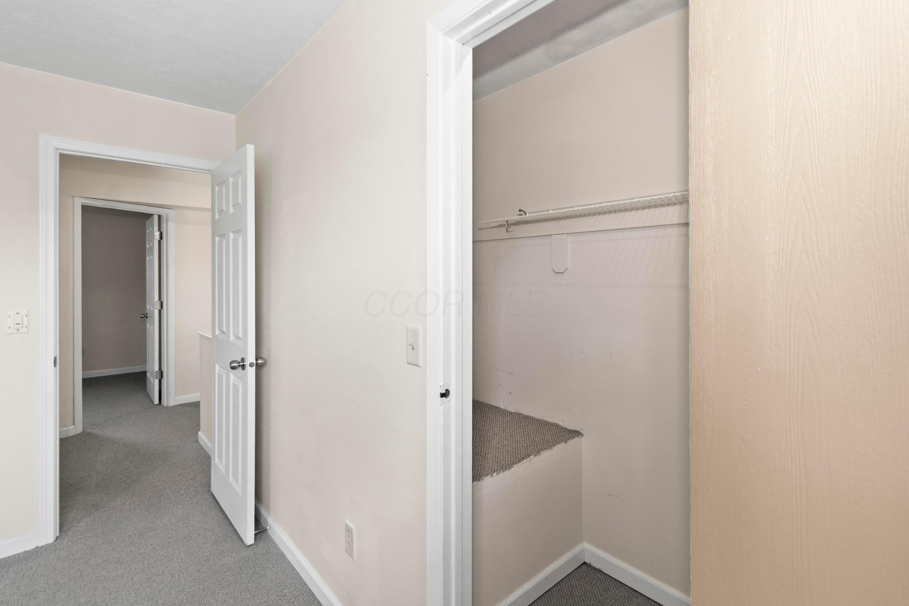 7649 Reedy Drive, Columbus, Ohio image 15