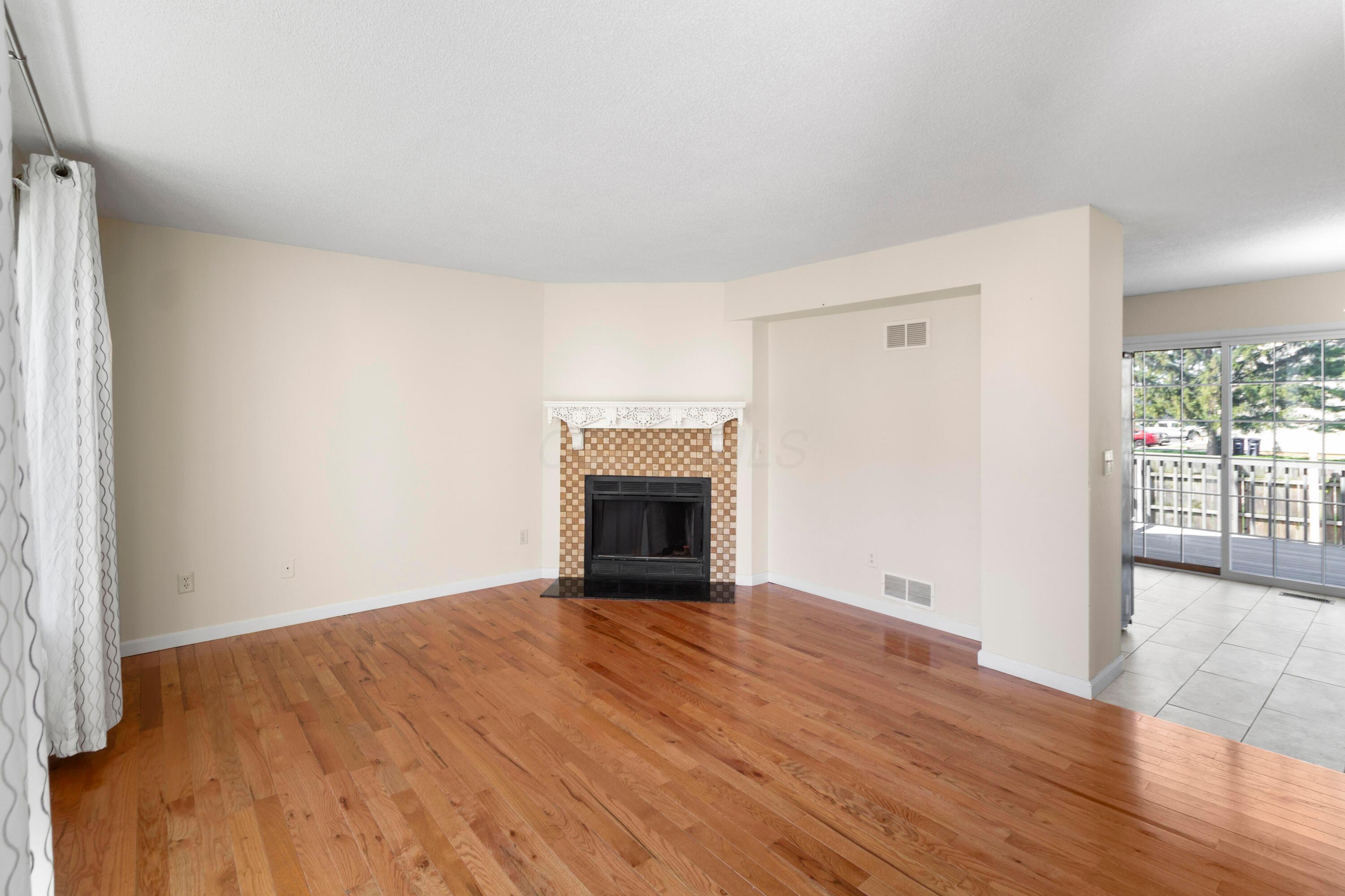 7649 Reedy Drive, Columbus, Ohio image 3