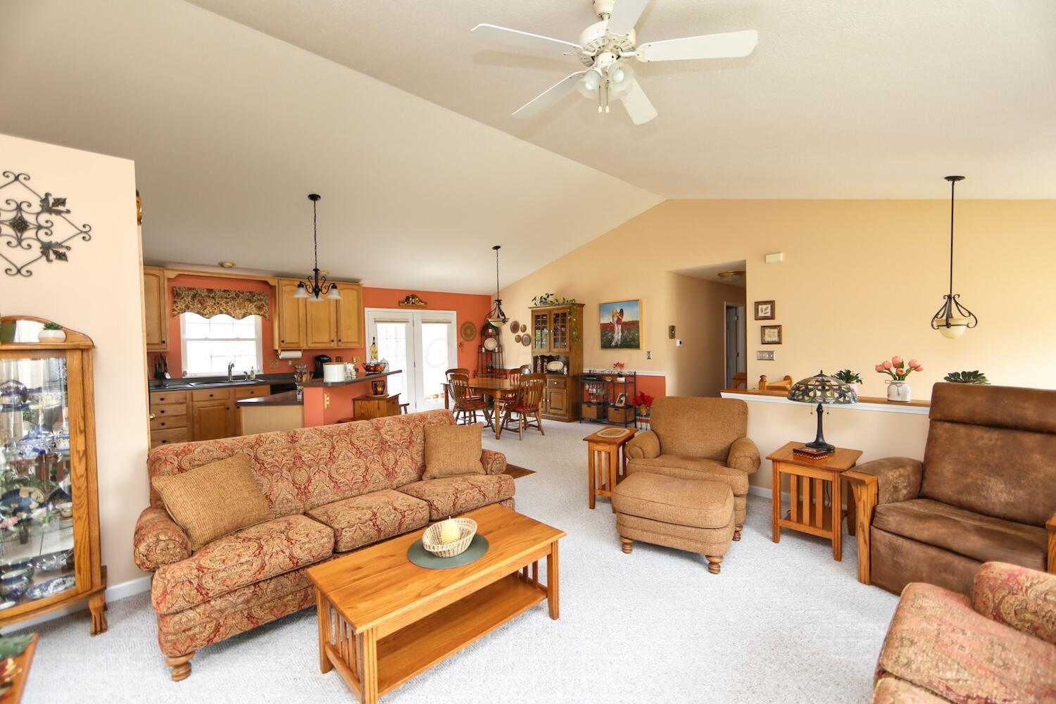 2568 Apple Valley Drive