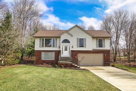 Photo of 2568 Apple Valley Drive, Howard, OH 43028 (MLS # 226007081)