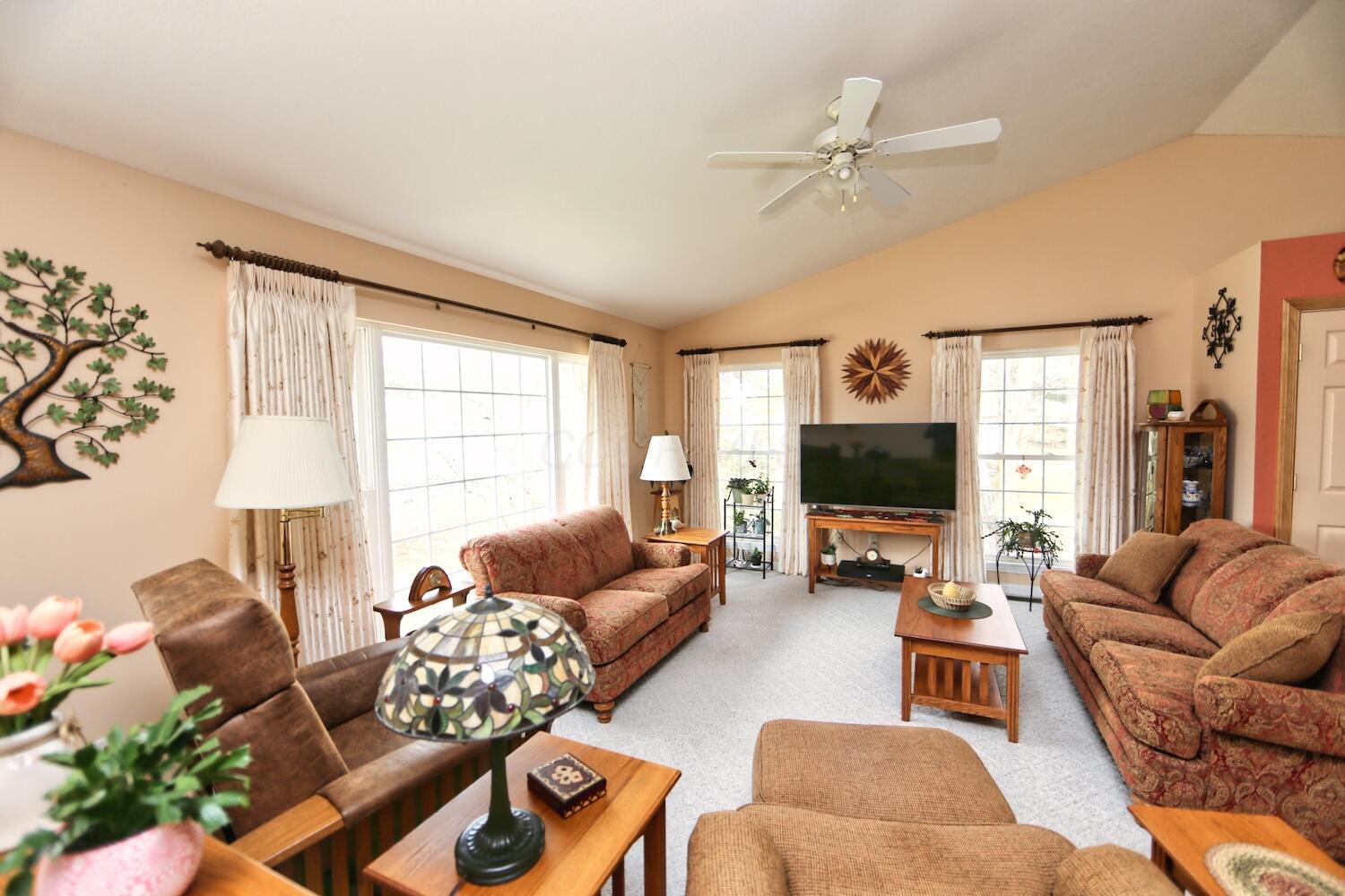 2568 Apple Valley Drive