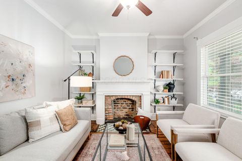 Photo of 146 E 4th Avenue, Columbus, OH 43201 (MLS # 226018635)