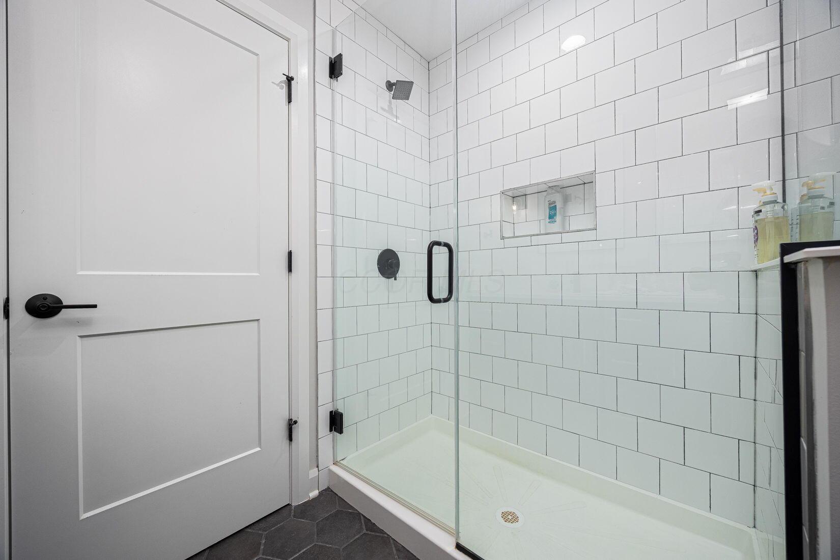 199 E 5th Avenue, Columbus, Ohio image 24