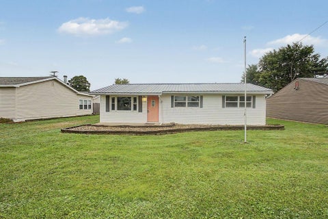 Photo of 600 East Street, Mount Vernon, OH 43050 (MLS # 226036348)