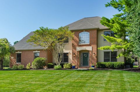 Photo of 5565 Troon Place, Westerville, OH 43082 (MLS # 226024445)