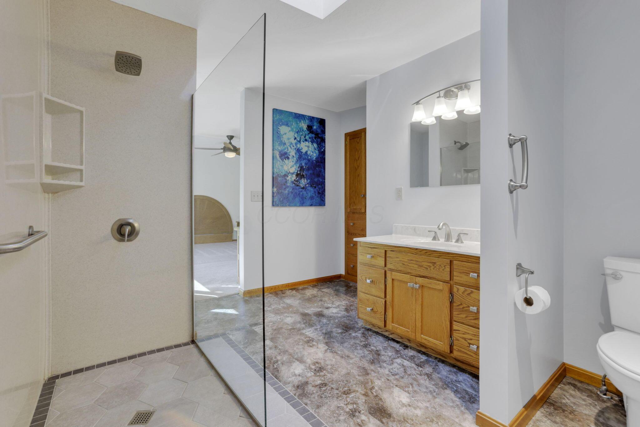 10800 Springwater Drive, Mount Vernon, Ohio image 35