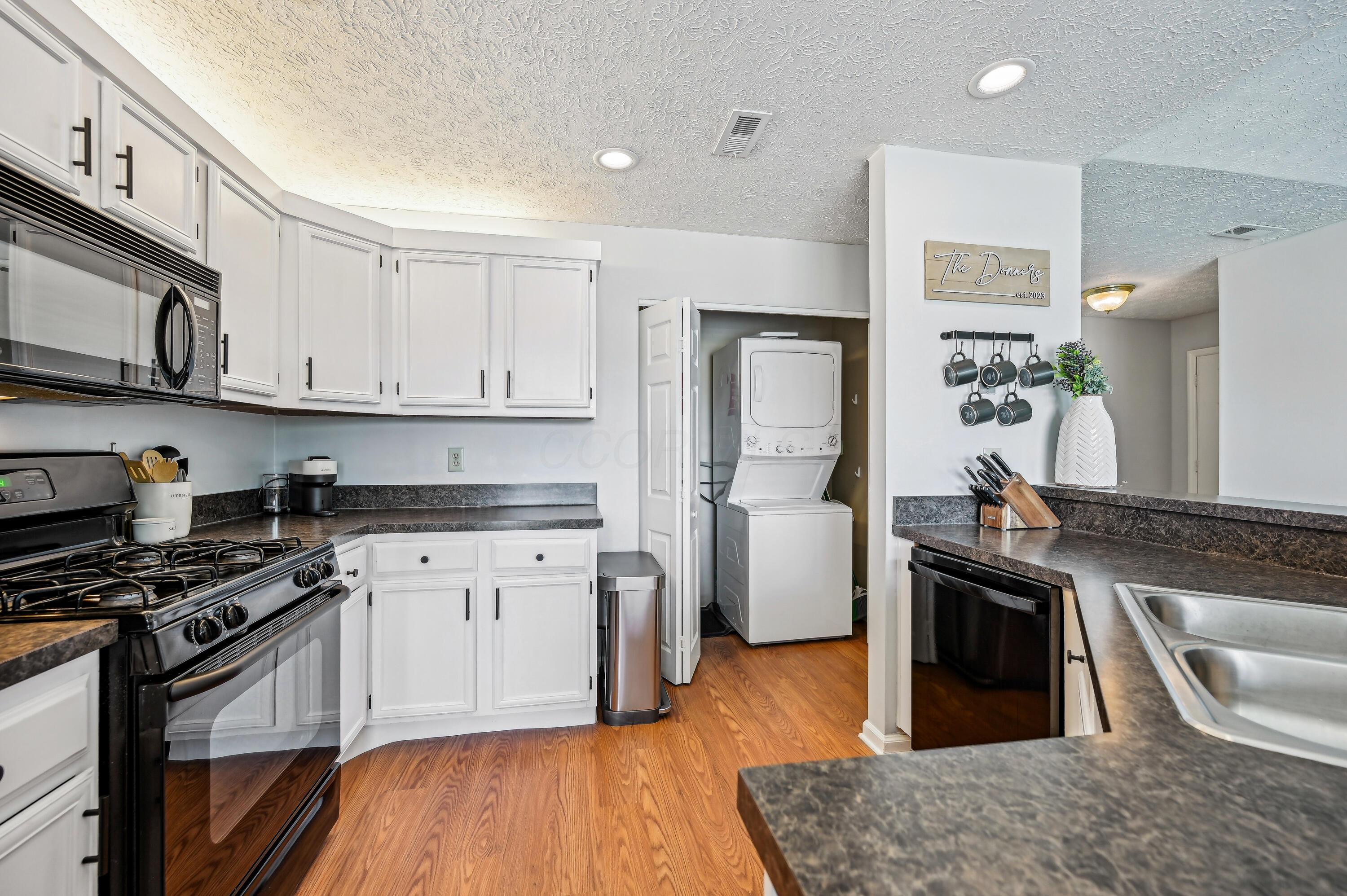 3572 Fishinger Mill Drive, Hilliard, Ohio image 12