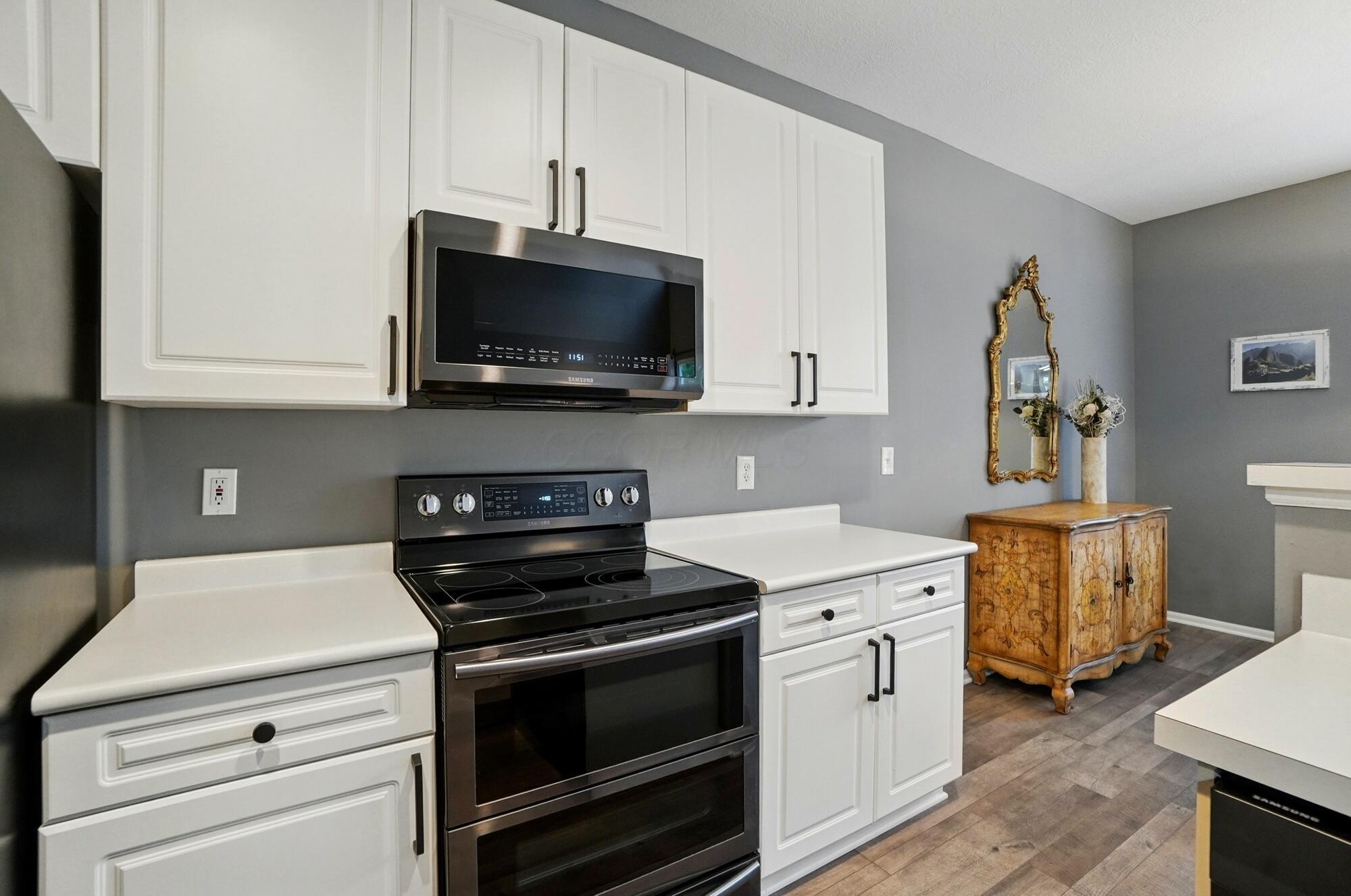 3996 Park Circle, Hilliard, Ohio image 17