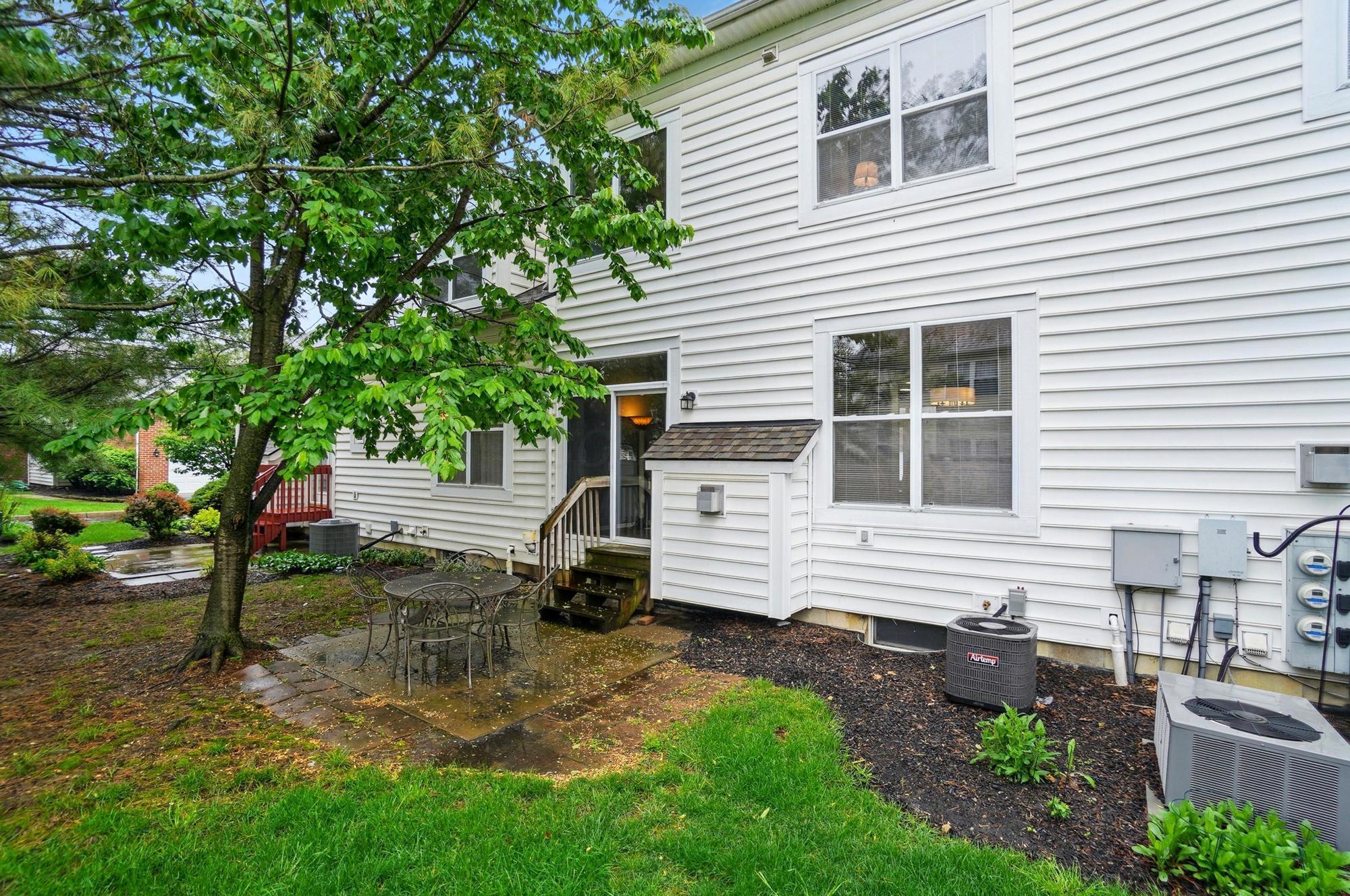 3996 Park Circle, Hilliard, Ohio image 40