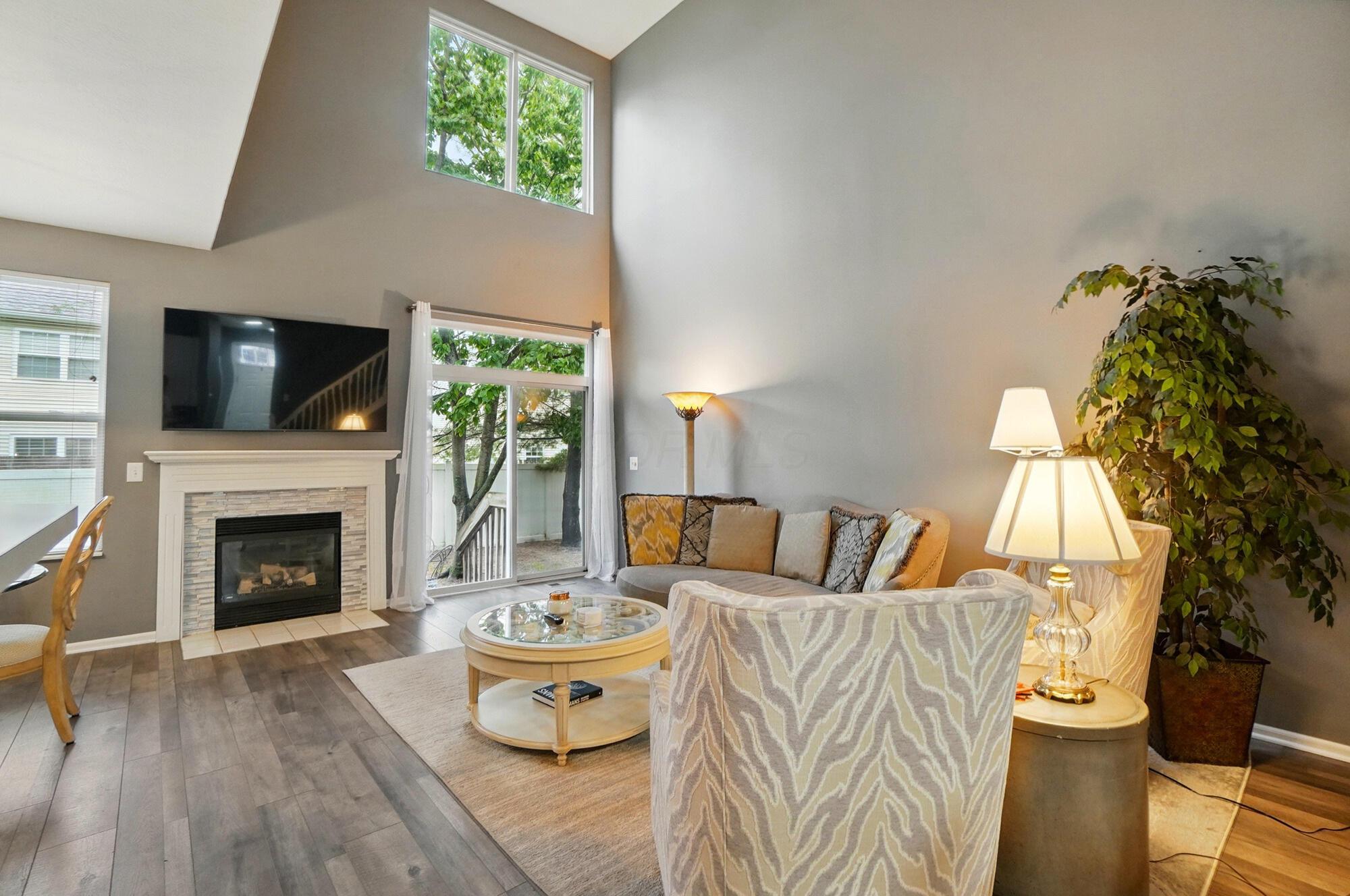 3996 Park Circle, Hilliard, Ohio image 10