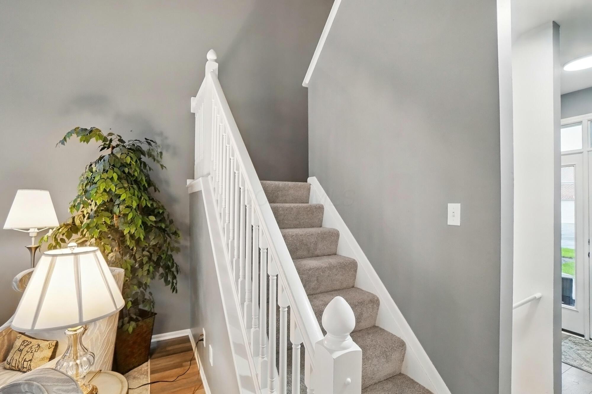 3996 Park Circle, Hilliard, Ohio image 26