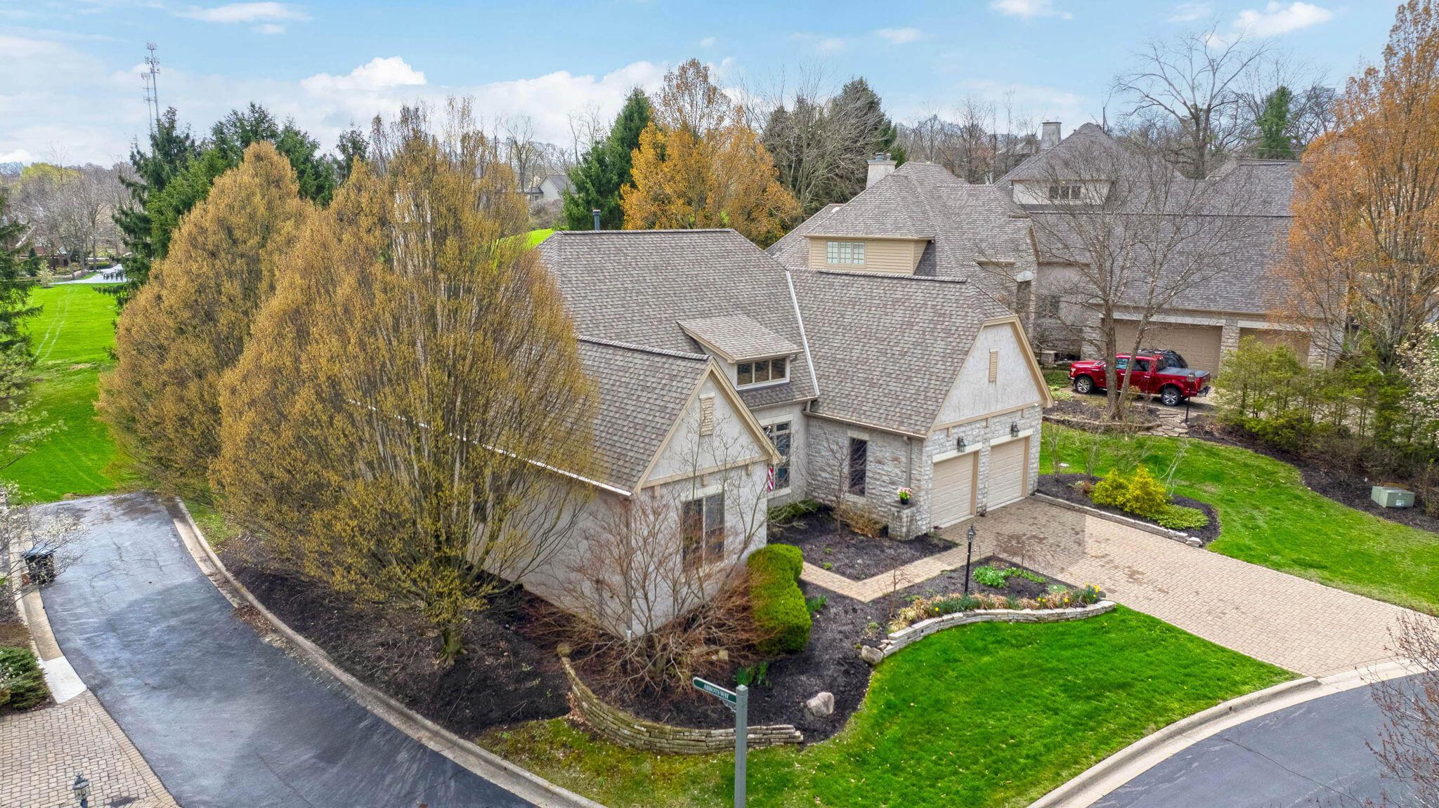 10200 Abbottshire Village Place, Powell, Ohio image 37