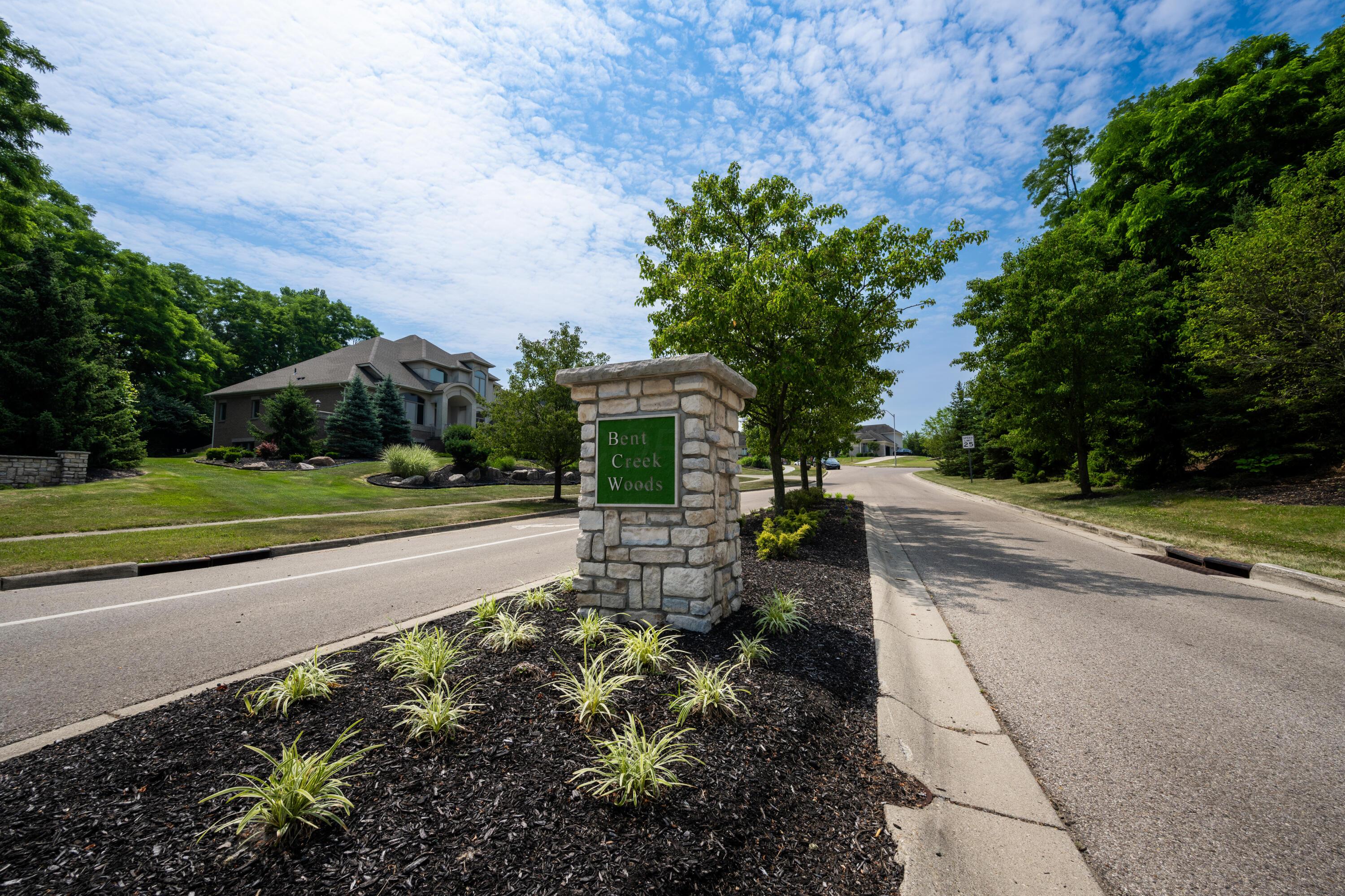 2563 Muirfield Drive, Beavercreek, Ohio image 10