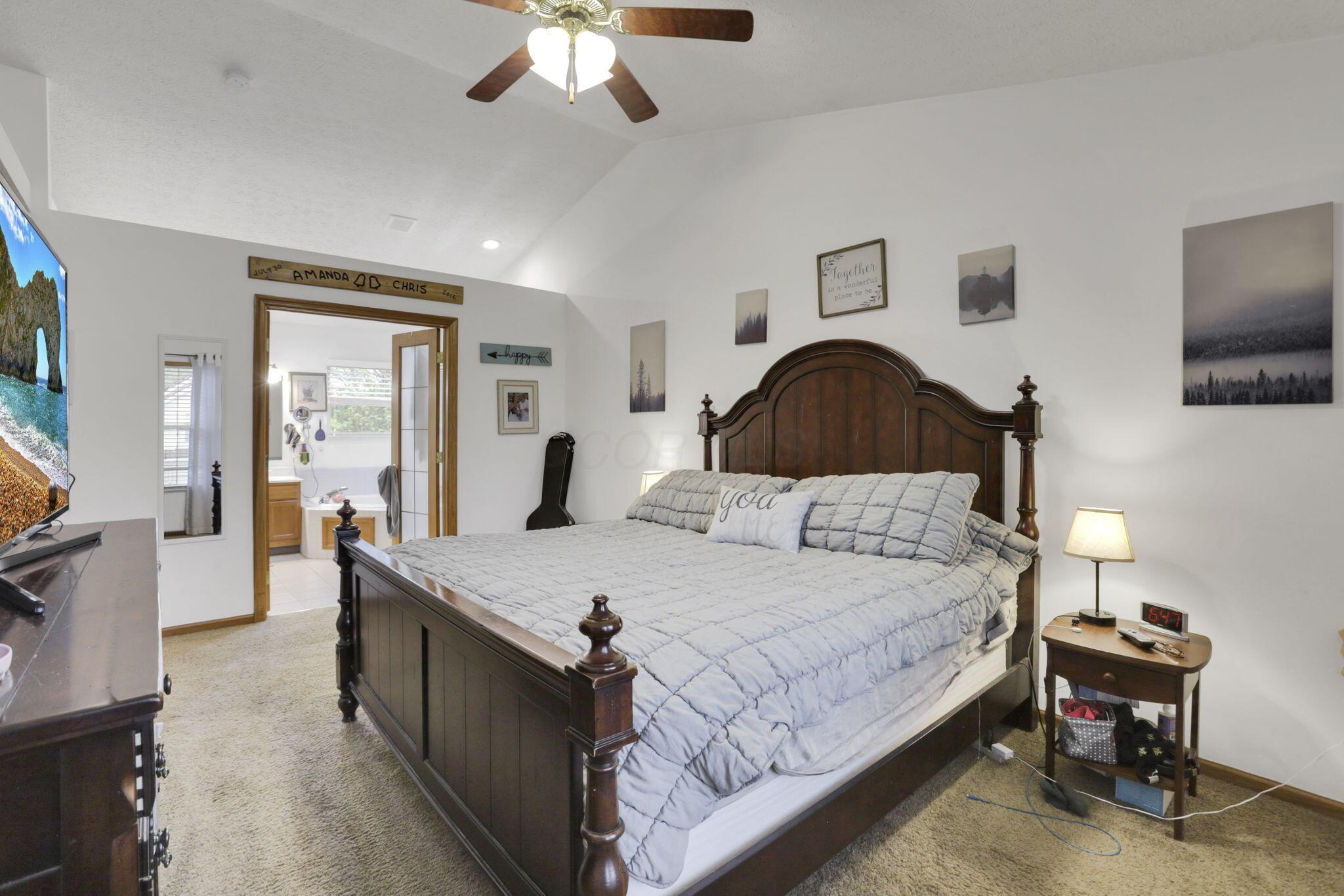 965 Thornapple Grove, Galloway, Ohio image 34