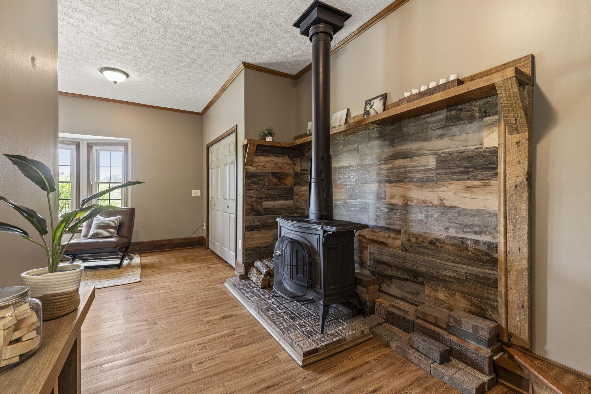 6701 Perry Road, Centerburg, Ohio image 38