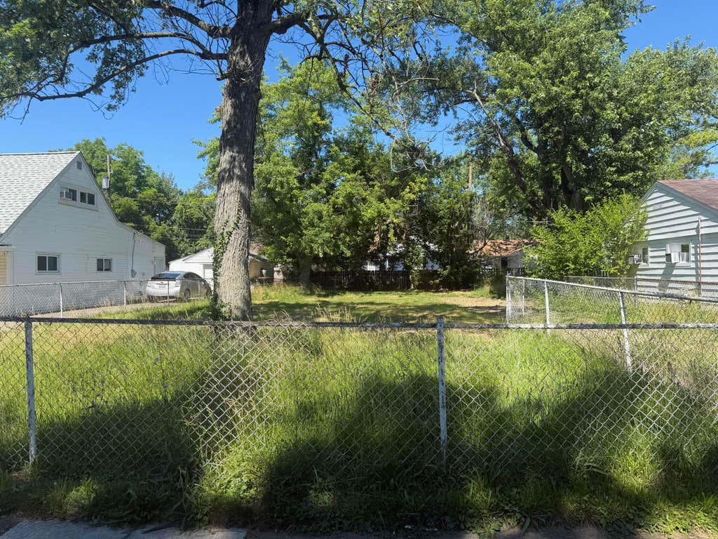 Photo of 2035 Jermain Drive, Columbus, OH 43219 (MLS # 226023078)