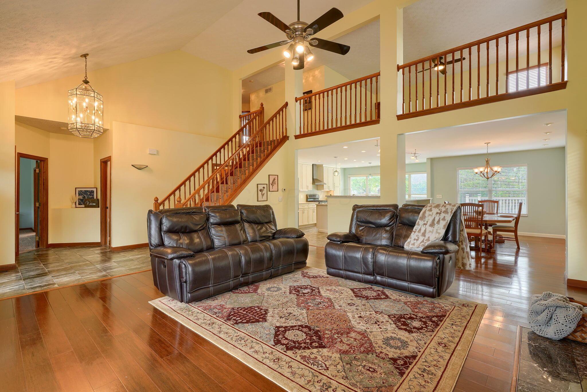 4475 Parkshore Drive, Lewis Center, Ohio image 9