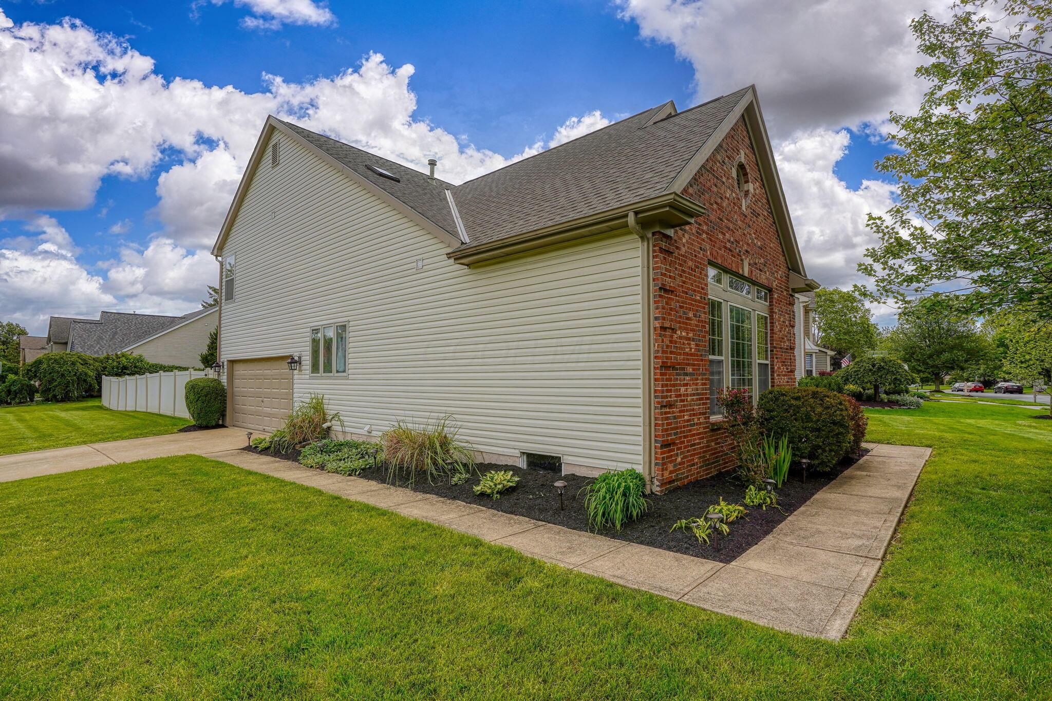 4475 Parkshore Drive, Lewis Center, Ohio image 41