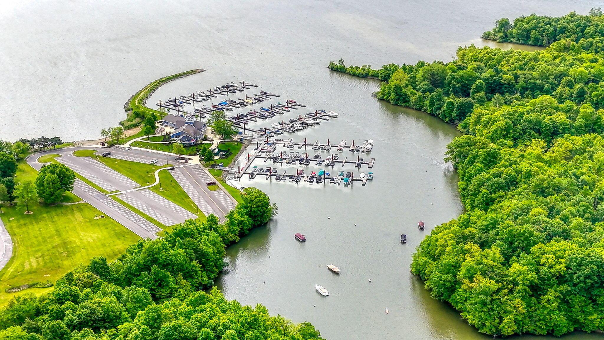 4475 Parkshore Drive, Lewis Center, Ohio image 47