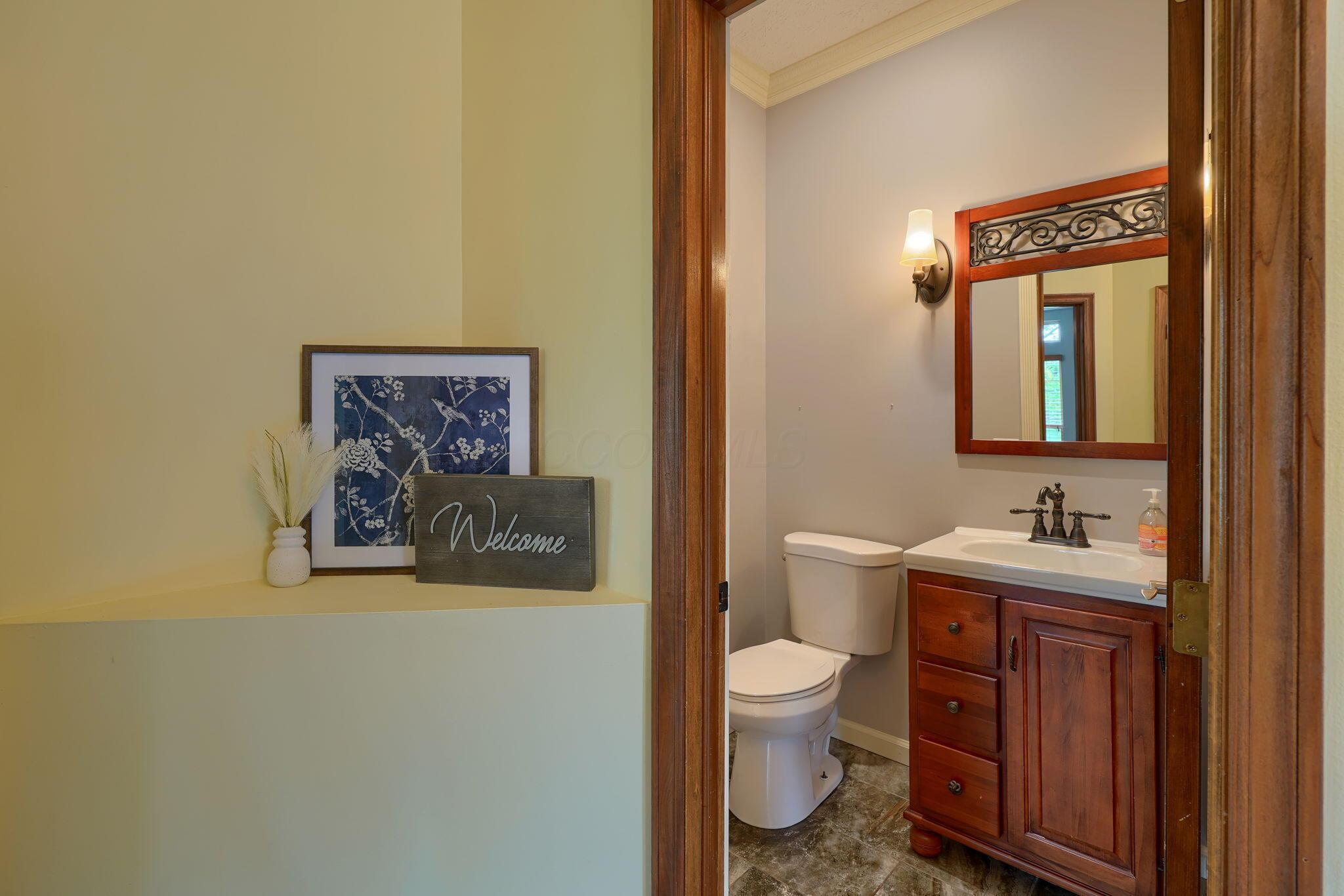 4475 Parkshore Drive, Lewis Center, Ohio image 33