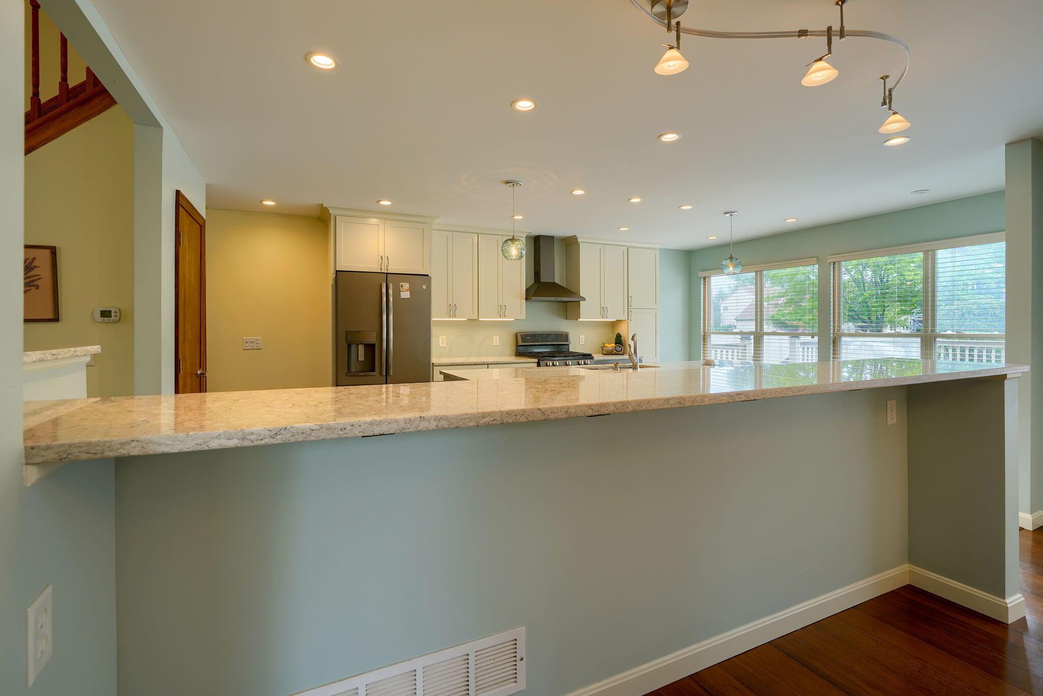 4475 Parkshore Drive, Lewis Center, Ohio image 23